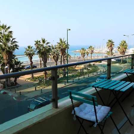 Sea View Apartment Prime Location On The Beach Tel Aviv Exterior photo