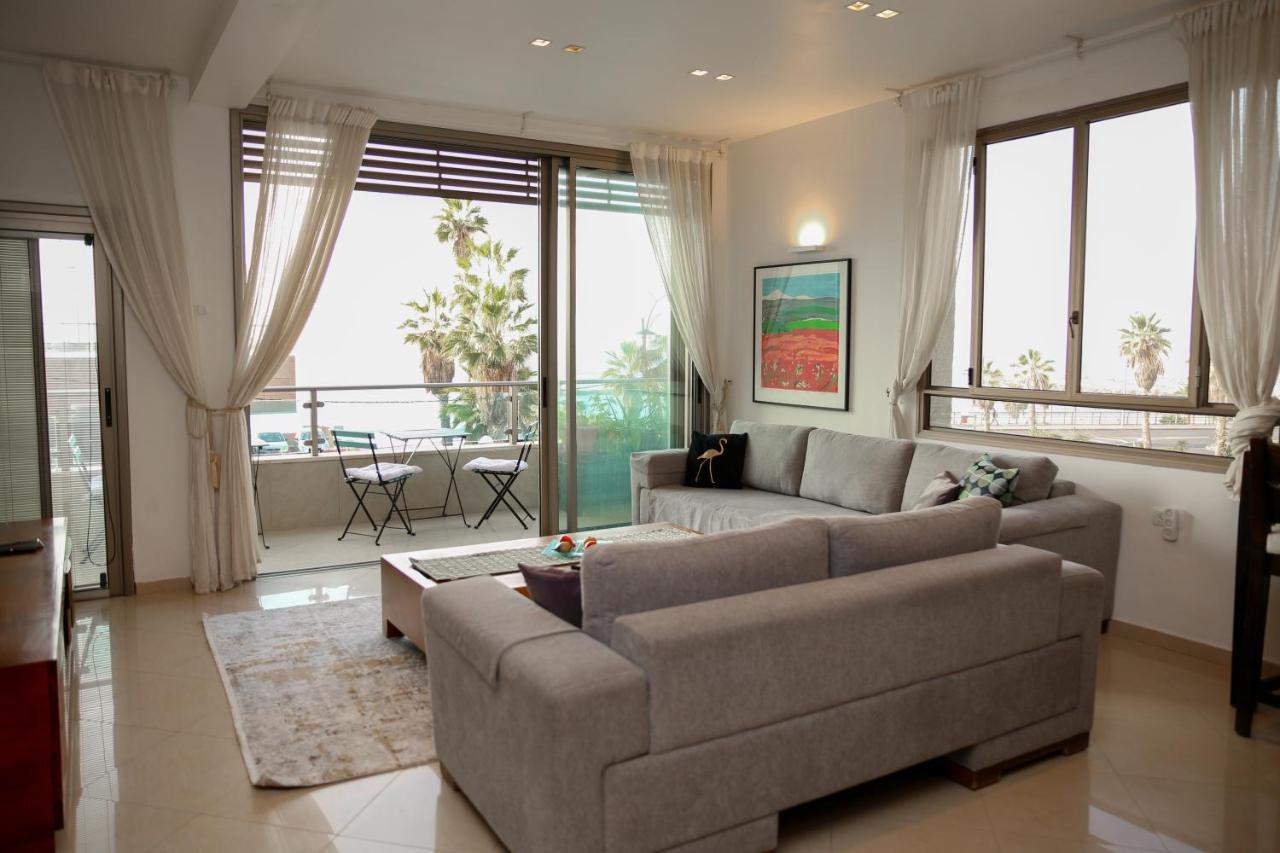 Sea View Apartment Prime Location On The Beach Tel Aviv Exterior photo