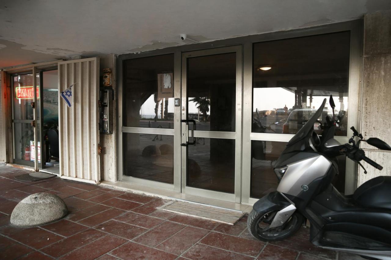 Sea View Apartment Prime Location On The Beach Tel Aviv Exterior photo