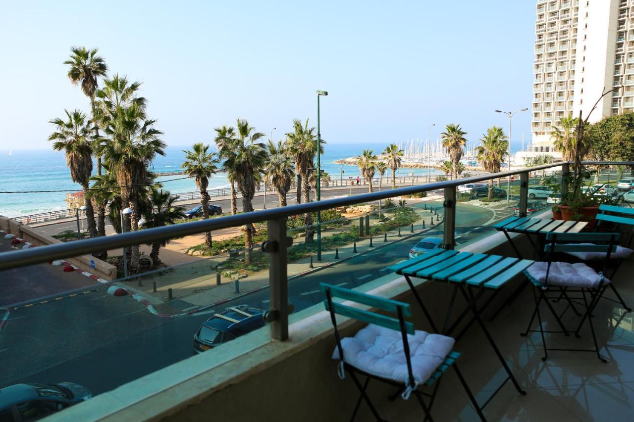 Sea View Apartment Prime Location On The Beach Tel Aviv Exterior photo