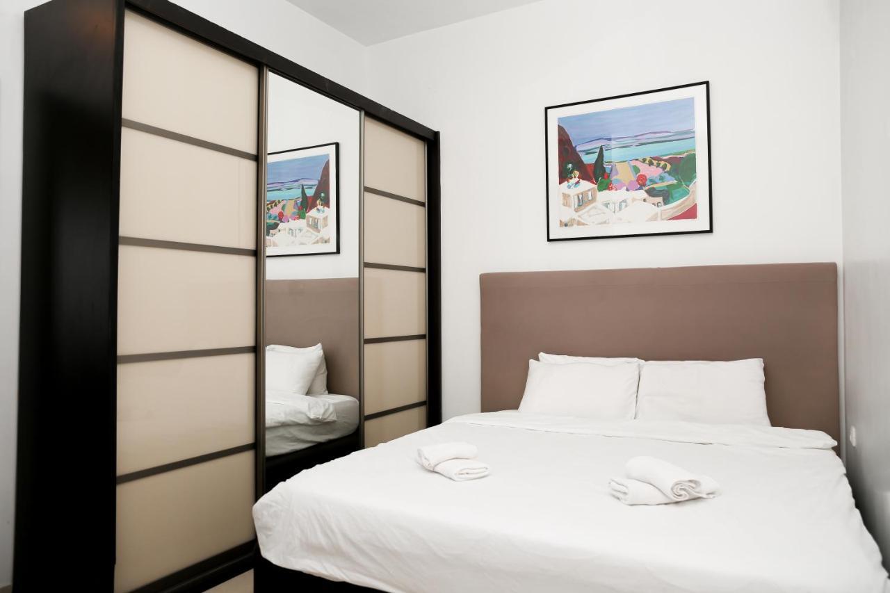 Sea View Apartment Prime Location On The Beach Tel Aviv Exterior photo